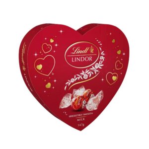 Milk chocolate heart box